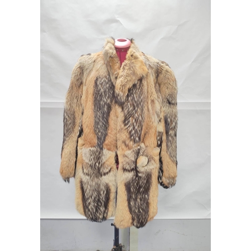 201 - Lady's vintage mottled dark brown, red and white fur coat, possibly coyote or marbled fox, no labels... 