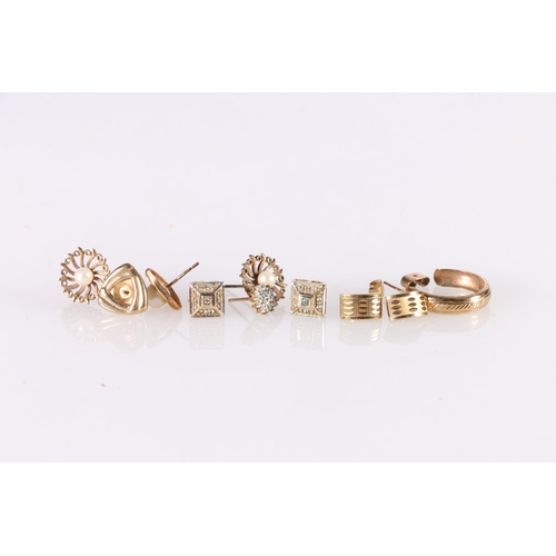 249 - Pair of 9ct gold diamond chip ear-studs, 1.6g, two pairs of 9ct gold and pearl ear-studs 2.3g gross ... 