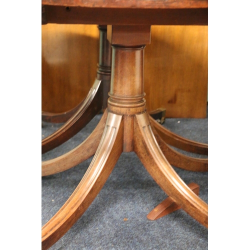 494 - Antique mahogany twin pedestal D end dining table, with two additional leaves, 270cm long with the l... 