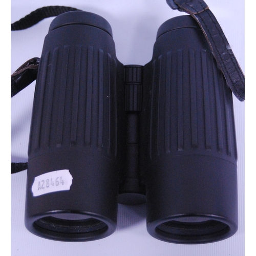 318 - Pair of Leica 10x42 BA binoculars, 13.5cm high.