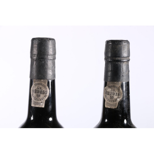 299 - GRAHAMS 1976 Malvedos vintage port, bottled in 1978, 75cl no abv. stated, and GRAHAMS 1978 Malvedos ... 