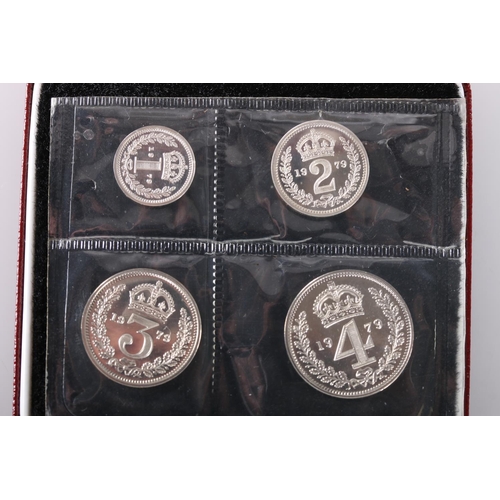 555 - UNITED KINGDOM Queen Elizabeth II (1952-2022) silver Maundy set 1987 from 4d to 1d, in Royal Mint is... 