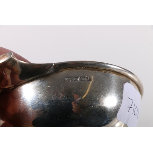 796 - Ross-Shire Buffs (Seaforth Highlanders) Scottish Regimental interest, a George V silver quaich with ... 