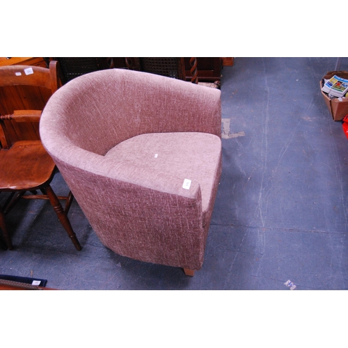 376 - Dunelm tub chair.