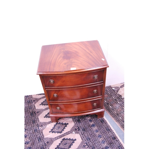 415 - Bevan-Funnell Reprodux mahogany three-drawer chest.