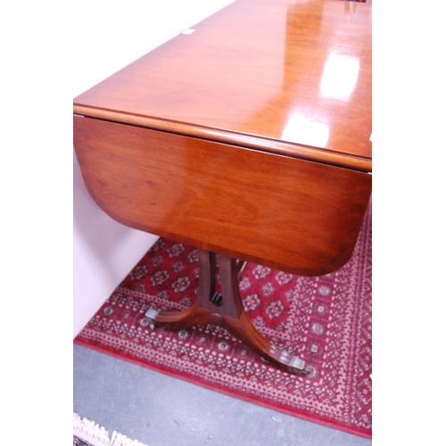 416 - Bevan-Funnell Reprodux sofa table.