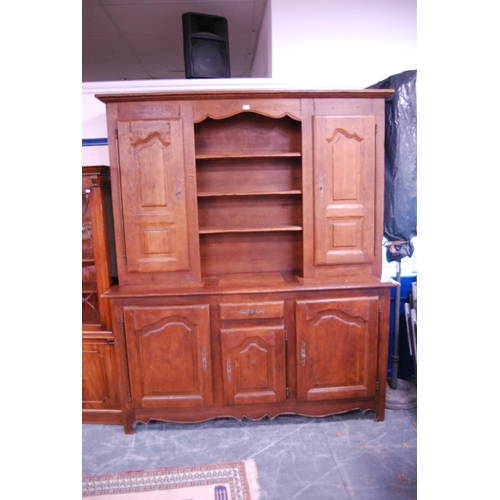 448 - Large Continental oak dresser on cupboard base.