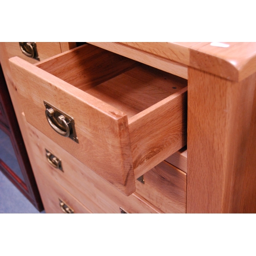 456 - Modern Arts & Crafts-style oak-effect chest of two short and three long drawers.