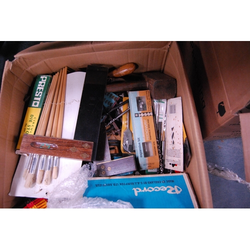 77 - Carton containing miscellaneous tools to include T-squares, mallets, drill bits, Record plane, acces... 