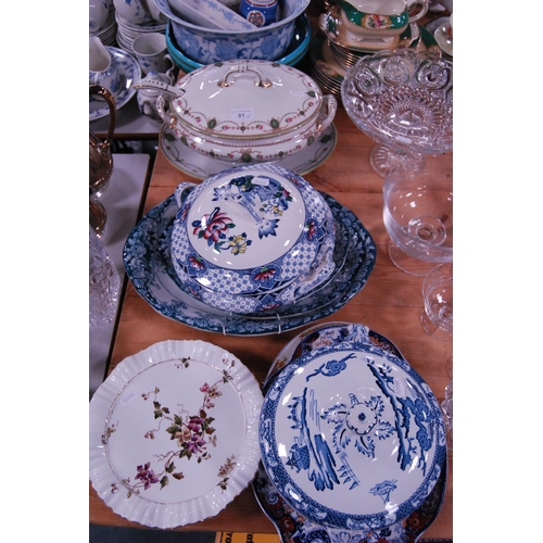 81 - Group of Victorian and later dinnerwares to include a Royal Doulton tureen on stand with ladle, Hanl... 