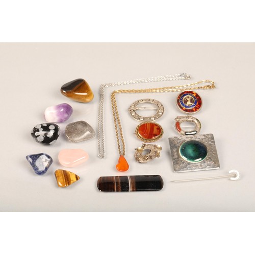 75 - Assorted silver and white metal jewellery and semi precious stones