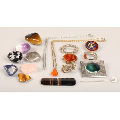 75 - Assorted silver and white metal jewellery and semi precious stones