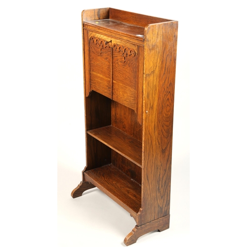 461 - Oak 1930s secretaire, 119 cm high, 62cm wide, 31cm deep