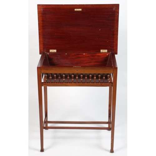 543 - Edwardian Mahogany sewing table with bobbin rails