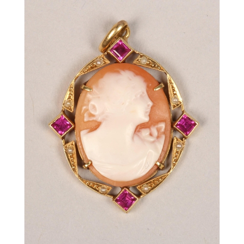 80 - Yellow metal cameo and pink gem set pendant