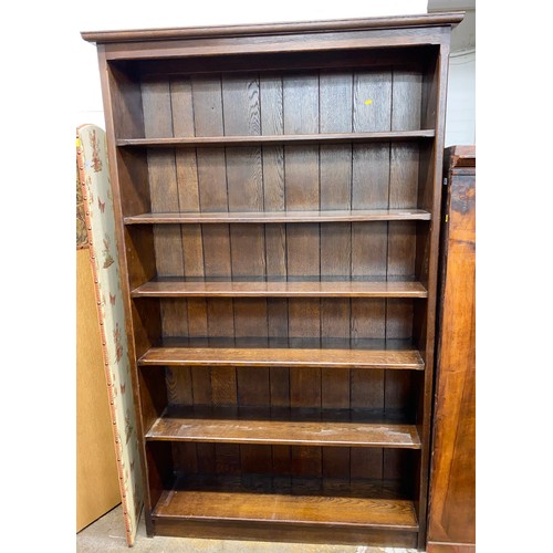 625 - Large oak book case