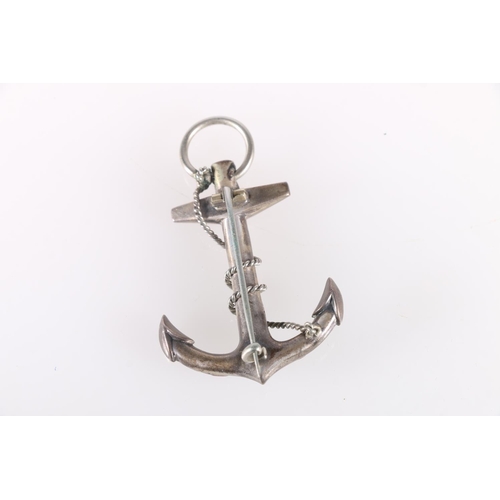 682 - Victorian silver metal mounted Scottish pebble brooch of anchor form, 6cm high, 9.1g gross.