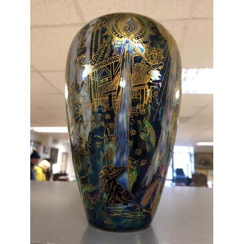 21 - Wedgwood fairyland lustre vase (damaged)