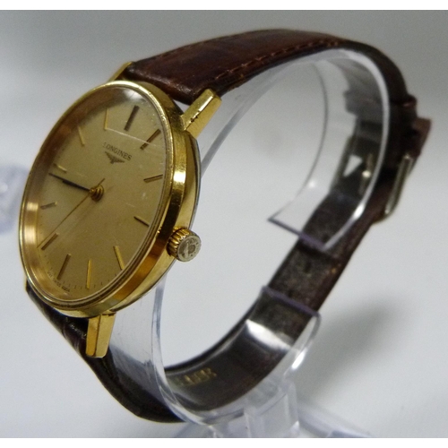 109 - Longines Automatic 997 4904 gent's dress wristwatch in stainless steel case with gold plated bezel, ... 