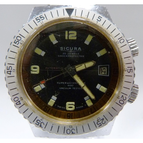 112 - Sicura 25 jewels superwaterproof 400 vacuum tested automatic diver's watch, c. 1970s, in stainless s... 