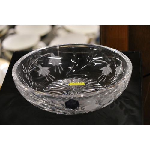 63 - Thomas Webb crystal vase with etched floral decoration, 18cm, and a Stuart Crystal shallow bowl.  (2... 