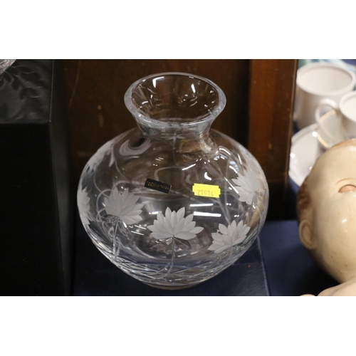 63 - Thomas Webb crystal vase with etched floral decoration, 18cm, and a Stuart Crystal shallow bowl.  (2... 