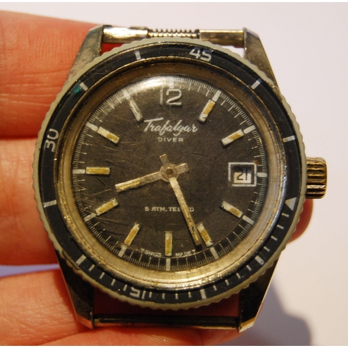 117 - Trafalgar Diver waterproof 5 ATM wristwatch, c. 1970s, with rotating seconds bezel, black dial, Arab... 