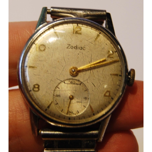 125 - Buren Grand Prix gent's manual wind watch, c. mid-century, with silvered dial, Arabic numerals and s... 