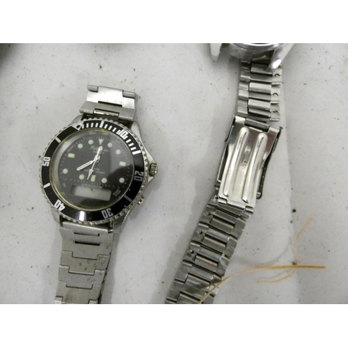 113 - Diver style men's watches including Bosch, two Phillip Perso and three Scotland watches.