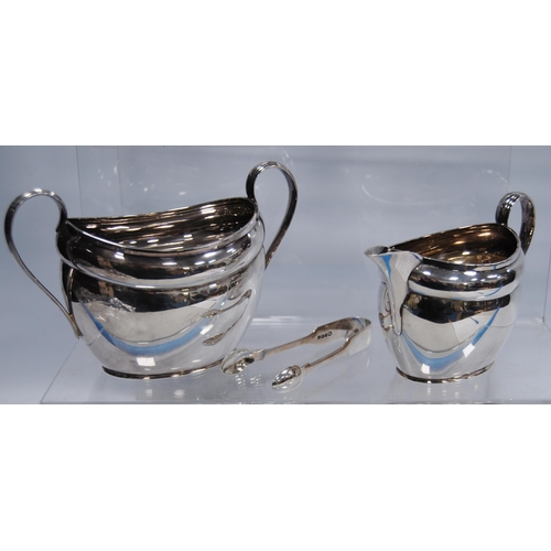 15 - Silver milk jug and sugar bowl, and five other silver items, 442g.