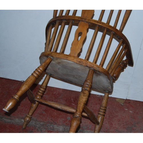 389 - Antique ash and elm Windsor armchair with hoop frame, stick back and pierced splat, on turned suppor... 