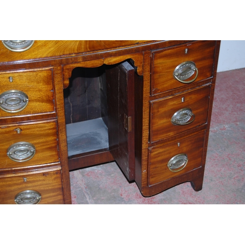 407 - Georgian-style mahogany kneehole desk with large drawer above two banks of three graduated drawers a... 