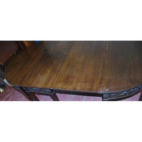 412 - 19th century Adams-style mahogany dining table, comprising a centre section and two D-end tables, th... 