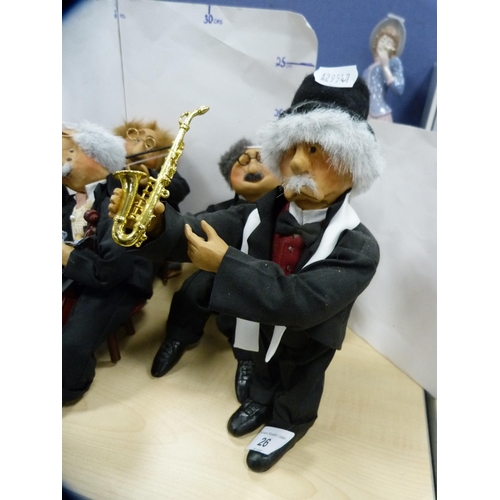 26 - Collection of humorous jazz band figures.