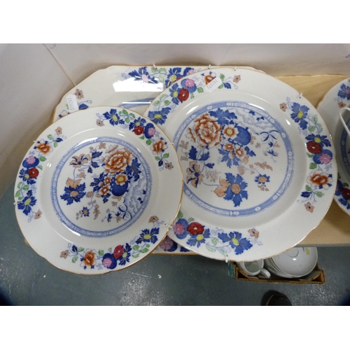 28 - Group of Mason's Ironstone table and dinnerwares to include an ashet, two shallow bowls, side plate ... 