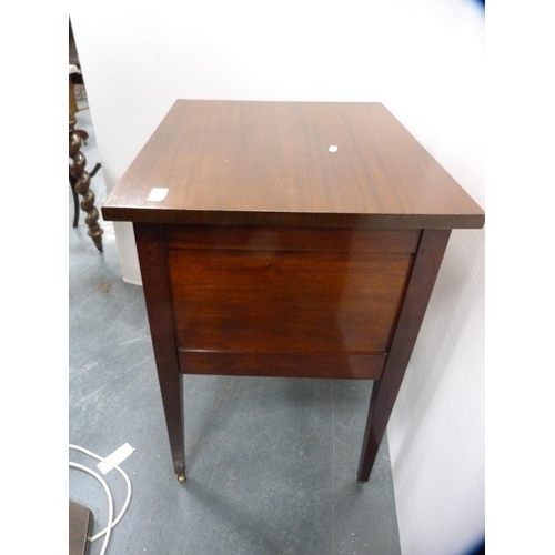 427 - Edwardian inlaid mahogany pot cupboard.