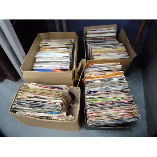 73 - Collection of 45rpm records to include Tracey Ullman, Tamla Motown, Commodores, Royal House etc.