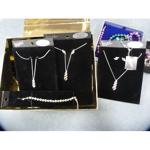 Collection of various fashion and costume jewellery.