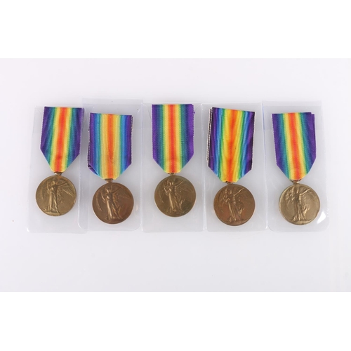 779 - Five WWI Victory medals to casulaties including:2849 and 330738 Private Alexander S Henderson of the... 