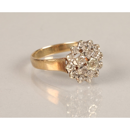 40 - Ladies 9 ct gold diamond cluster ring in an illusion setting .ring size w/x