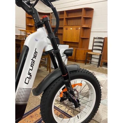 Cyrusher Kommoda AM03 electronic bicycle (tyre pump and helmet included)