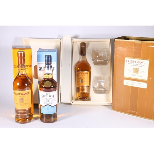 367 - GLENMORANGIE The Original 10 year old single malt Scotch whisky 70cl 40% abv. in gift set with two t... 