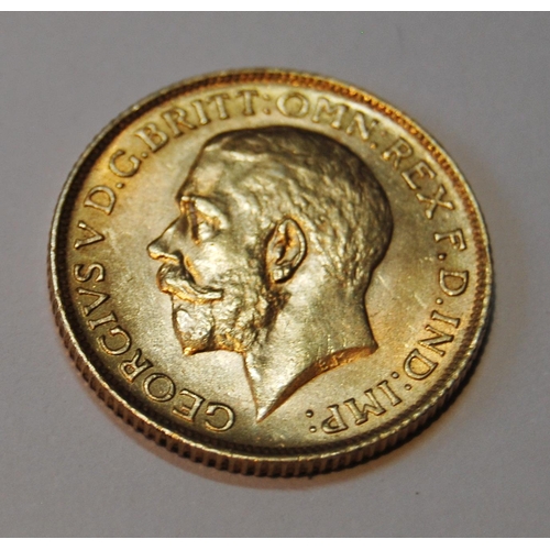 155 - George V gold sovereign, 1912, 8g.