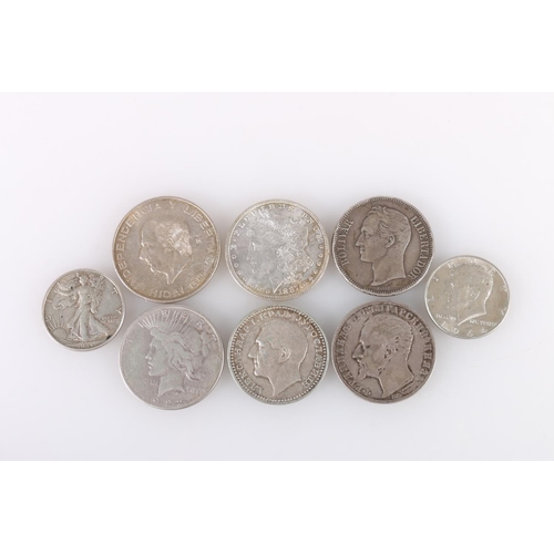 591 - UNITED STATES OF AMERICA USA silver Morgan dollar 1887, Peace dollar 1922, half dollars 1943 and 196... 