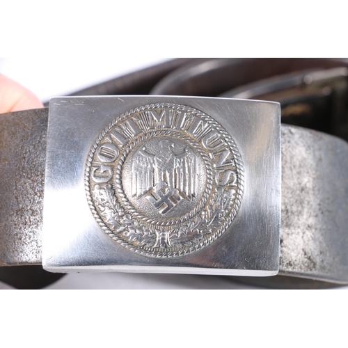 824 - WWII Nazi German Third Reich nickel Heer belt buckle with 'Gott Mit Uns' and swastika crest, on brow... 