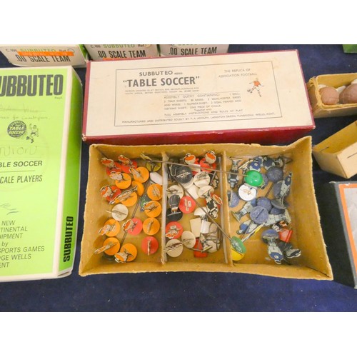 363 - Box of vintage Subbuteo to include Speedway, Cricket, Fireside etc.