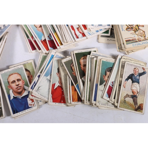 419 - Over 120 A&J Donaldson Limited of Glasgow Sports Favourites cards, 32 Smashers Sport Photos Glas... 