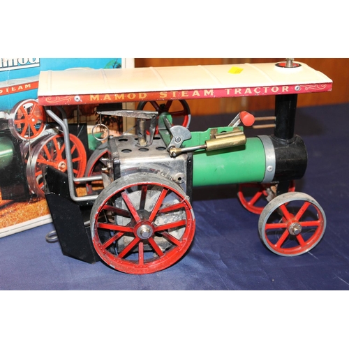 10 - Malins (Engineers) Ltd, Mamod TE1a Steam Tractor live steam traction engine, boxed.