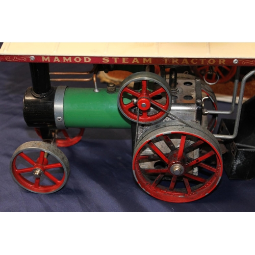 10 - Malins (Engineers) Ltd, Mamod TE1a Steam Tractor live steam traction engine, boxed.