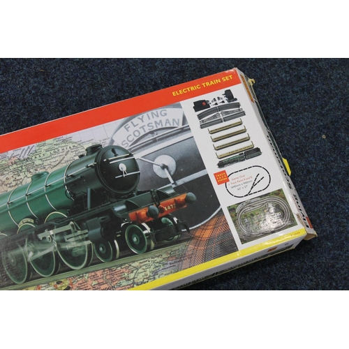 8 - Hornby OO gauge model railways R1039 Flying Scotsman electric train set with 4-6-2 Flying Scotsman t... 